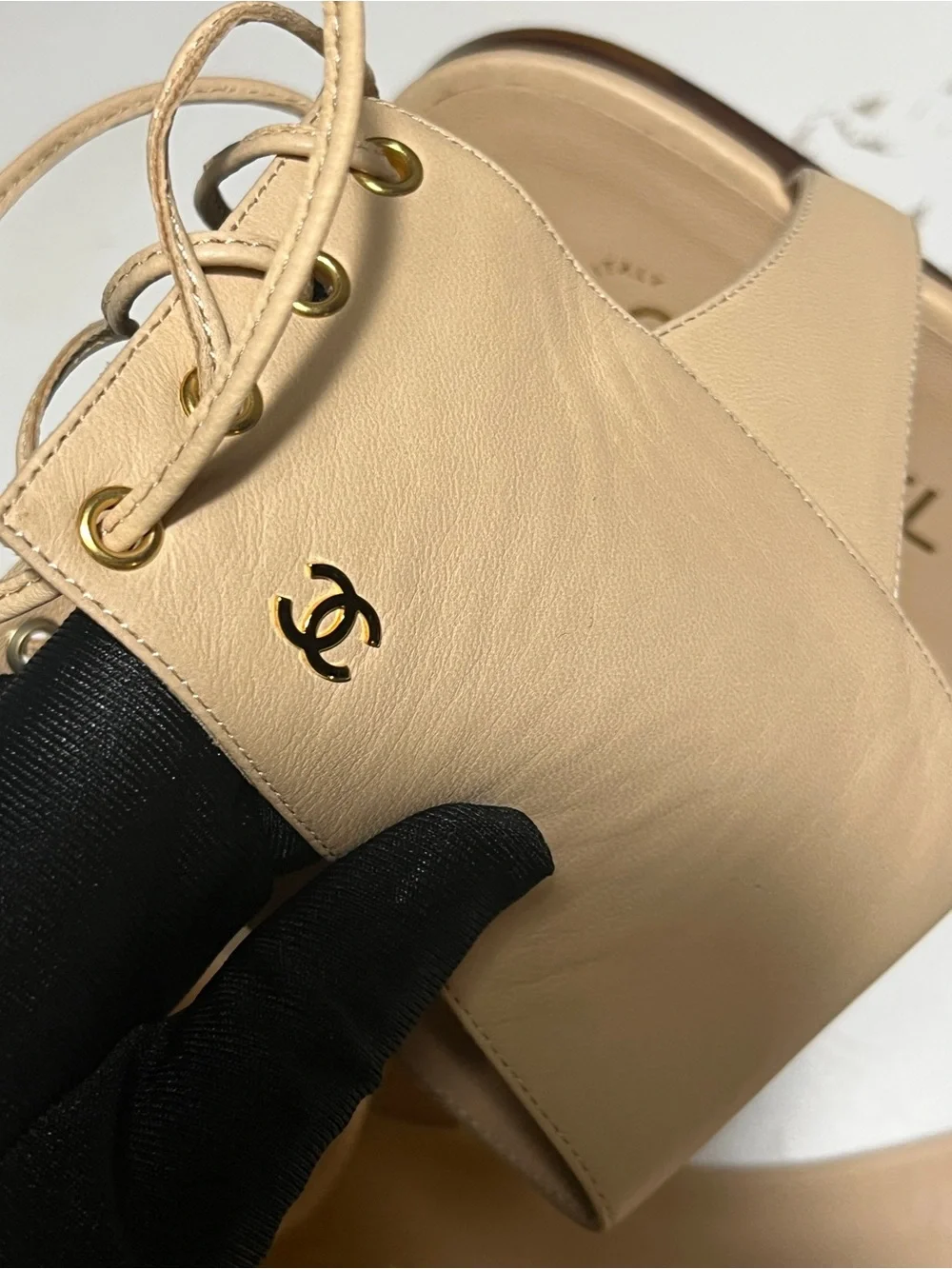CHANEL Nude Leather Lace-Back Flat Sandals - Picture 6 of 6